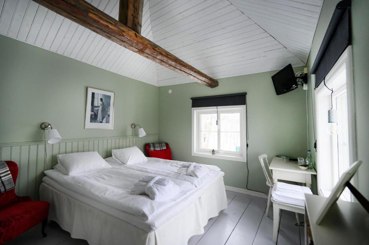 Oelme Praestgard Gaestgiveri Kristinehamn Exterior foto